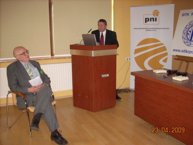 infraszyn2009008.jpg